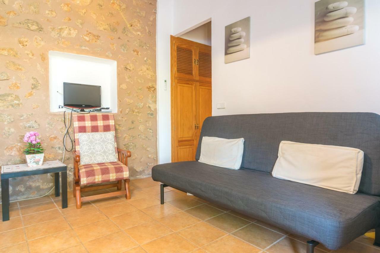 Can Fabiol - Adults Only Soller Luaran gambar