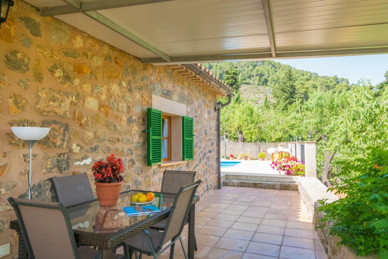 Can Fabiol - Adults Only Soller Luaran gambar
