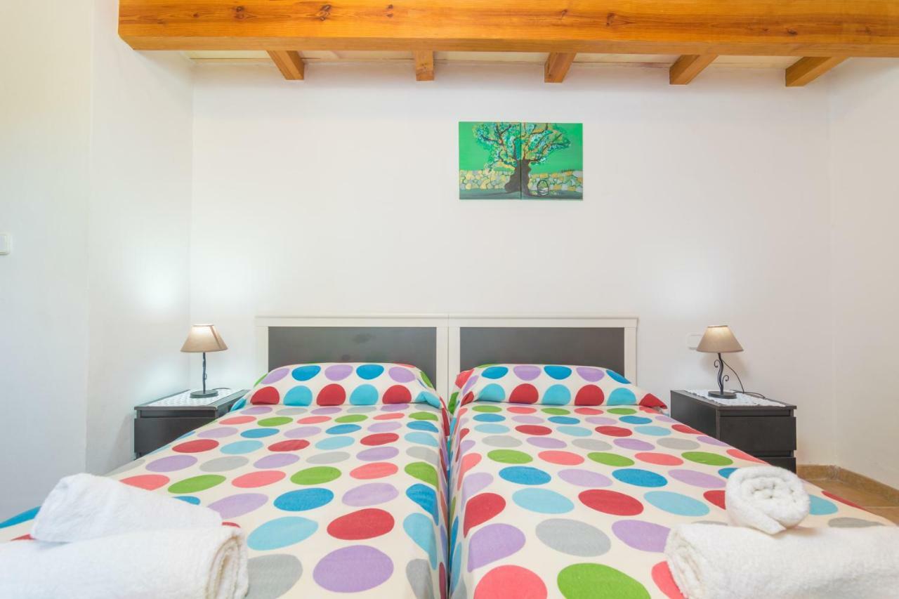 Can Fabiol - Adults Only Soller Luaran gambar