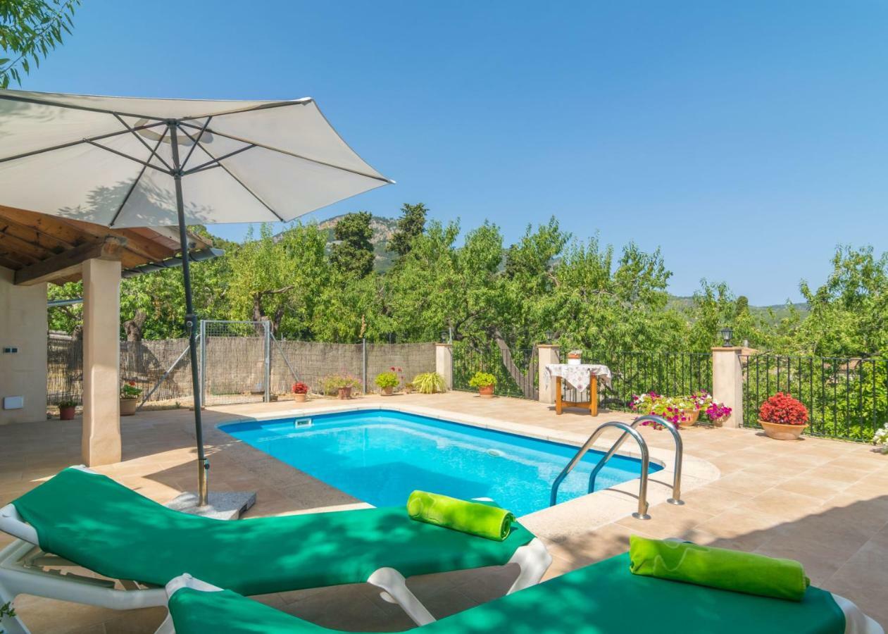 Can Fabiol - Adults Only Soller Luaran gambar